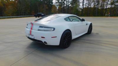 2011 Aston Martin Vantage