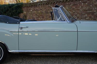 1958 Mercedes - Benz 220 S Convertible