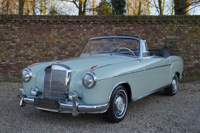 1958 Mercedes - Benz 220 S Convertible