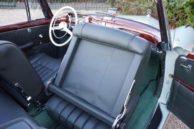 1958 Mercedes - Benz 220 S Convertible