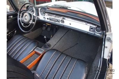 1970 Mercedes - Benz SL 280 Pagode