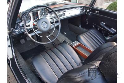 1970 Mercedes - Benz SL 280 Pagode