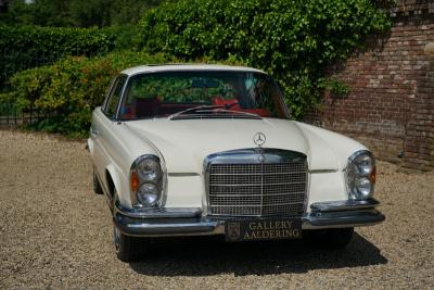 1970 Mercedes - Benz 280 SE 3.5 W111