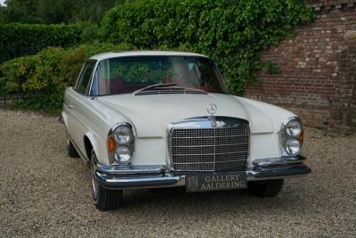 1970 Mercedes - Benz 280 SE 3.5 W111