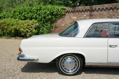 1970 Mercedes - Benz 280 SE 3.5 W111