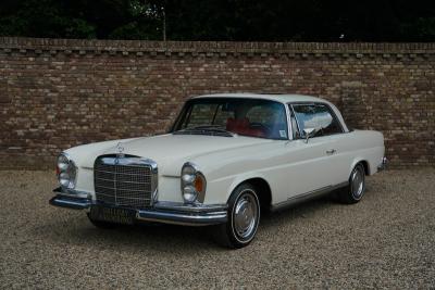 1970 Mercedes - Benz 280 SE 3.5 W111