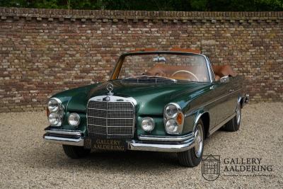 1964 Mercedes - Benz 220 SE W111