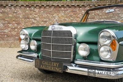 1964 Mercedes - Benz 220 SE W111