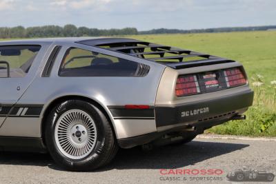 1981 DeLorean DMC-12