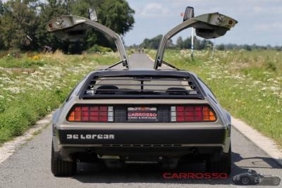 1981 DeLorean DMC-12