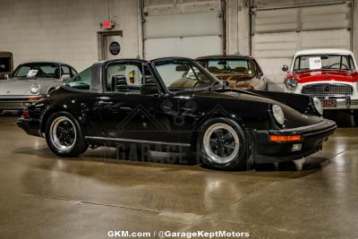 1984 Porsche 911 Carrera Targa