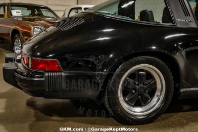 1984 Porsche 911 Carrera Targa