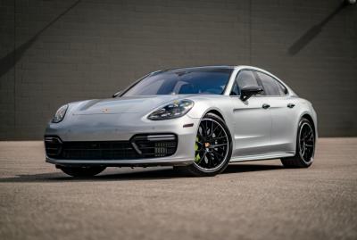 2020 Porsche Panamera Turbo S E-Hybrid