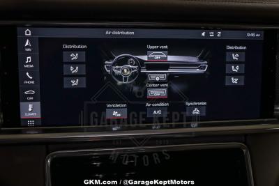 2020 Porsche Panamera Turbo S E-Hybrid