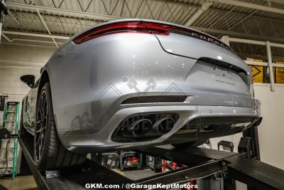 2020 Porsche Panamera Turbo S E-Hybrid