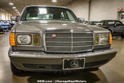 1983 Mercedes - Benz 380SEL