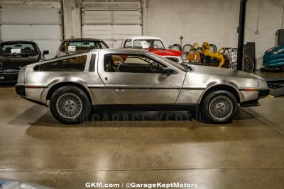 1981 DeLorean DMC-12