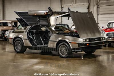 1981 DeLorean DMC-12