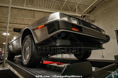 1981 DeLorean DMC-12