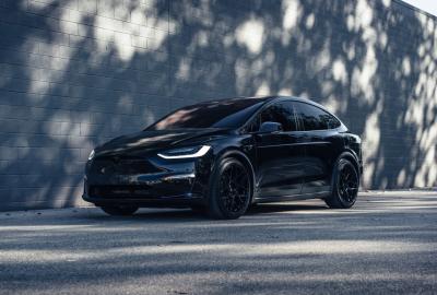 2022 Tesla Model X Plaid