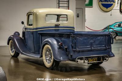 1935 Ford Model 48 Pickup