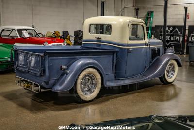 1935 Ford Model 48 Pickup