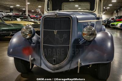 1935 Ford Model 48 Pickup