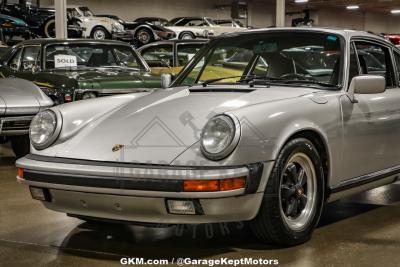 1988 Porsche 911 Carrera 