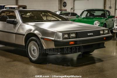 1982 DeLorean DMC-12