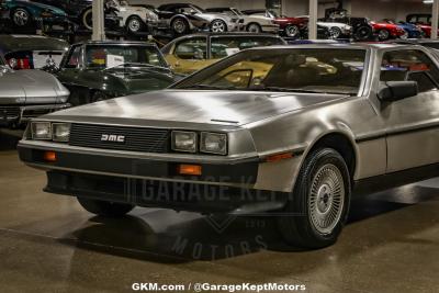 1982 DeLorean DMC-12