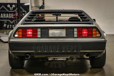 1982 DeLorean DMC-12