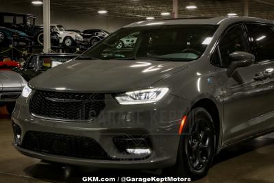 2022 Chrysler Pacifica Hybrid Limited