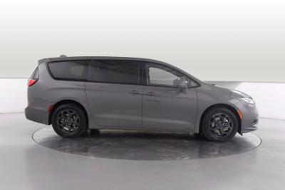 2022 Chrysler Pacifica Hybrid Limited