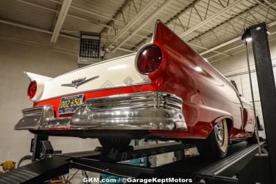 1957 Ford Fairlane 500 Skyliner