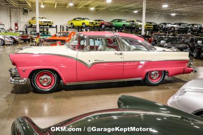 1955 Ford Fairlane Crown Victoria