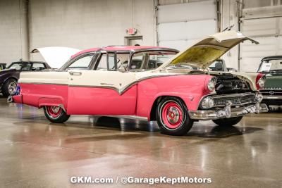 1955 Ford Fairlane Crown Victoria