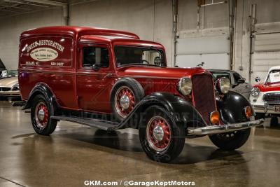 1935 Dodge High Hump Delivery