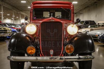 1935 Dodge High Hump Delivery