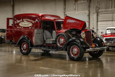 1935 Dodge High Hump Delivery