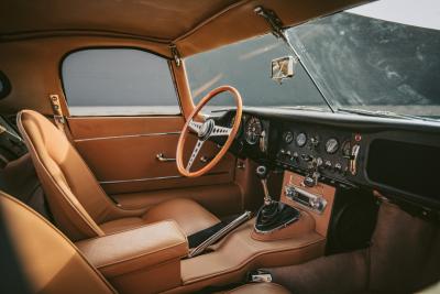 1964 Jaguar E-TYPE ROADSTER