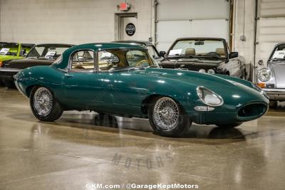 1964 Jaguar E-TYPE ROADSTER