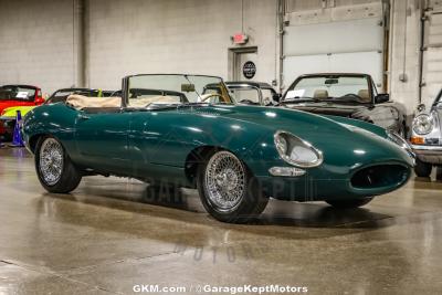 1964 Jaguar E-TYPE ROADSTER