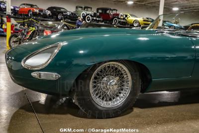 1964 Jaguar E-TYPE ROADSTER