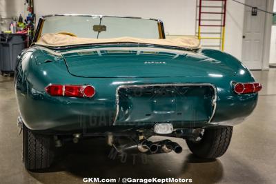 1964 Jaguar E-TYPE ROADSTER