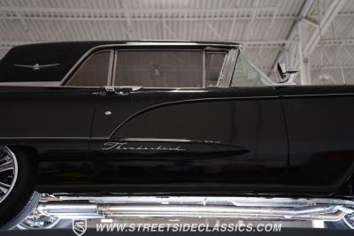 1960 Ford Thunderbird