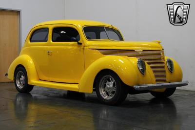 1938 Ford 2 Door Sedan