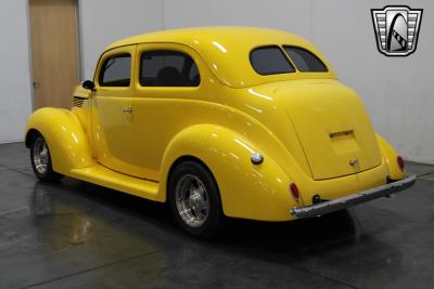 1938 Ford 2 Door Sedan