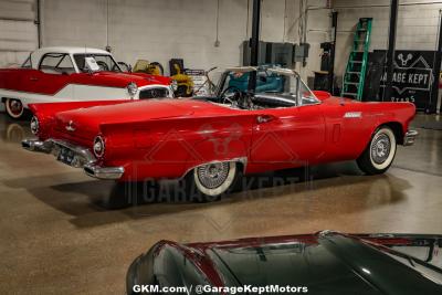 1957 Ford Thunderbird