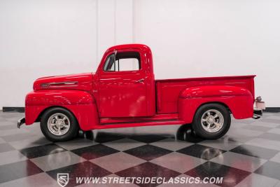 1949 Ford F-1 Restomod