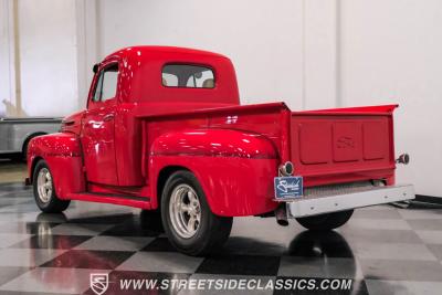 1949 Ford F-1 Restomod